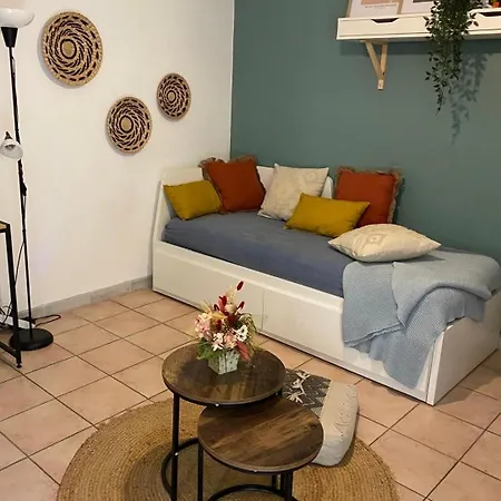 Апартаменты Aix-en-provence, Cosy Proche Toutes Commodites, Linges Fournis *